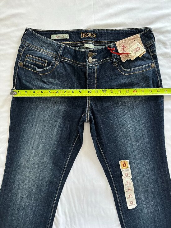 NWT Decree Bootcut Jeans Juniors 13 – Dark Wash Stretch Denim - Picture 5 of 7